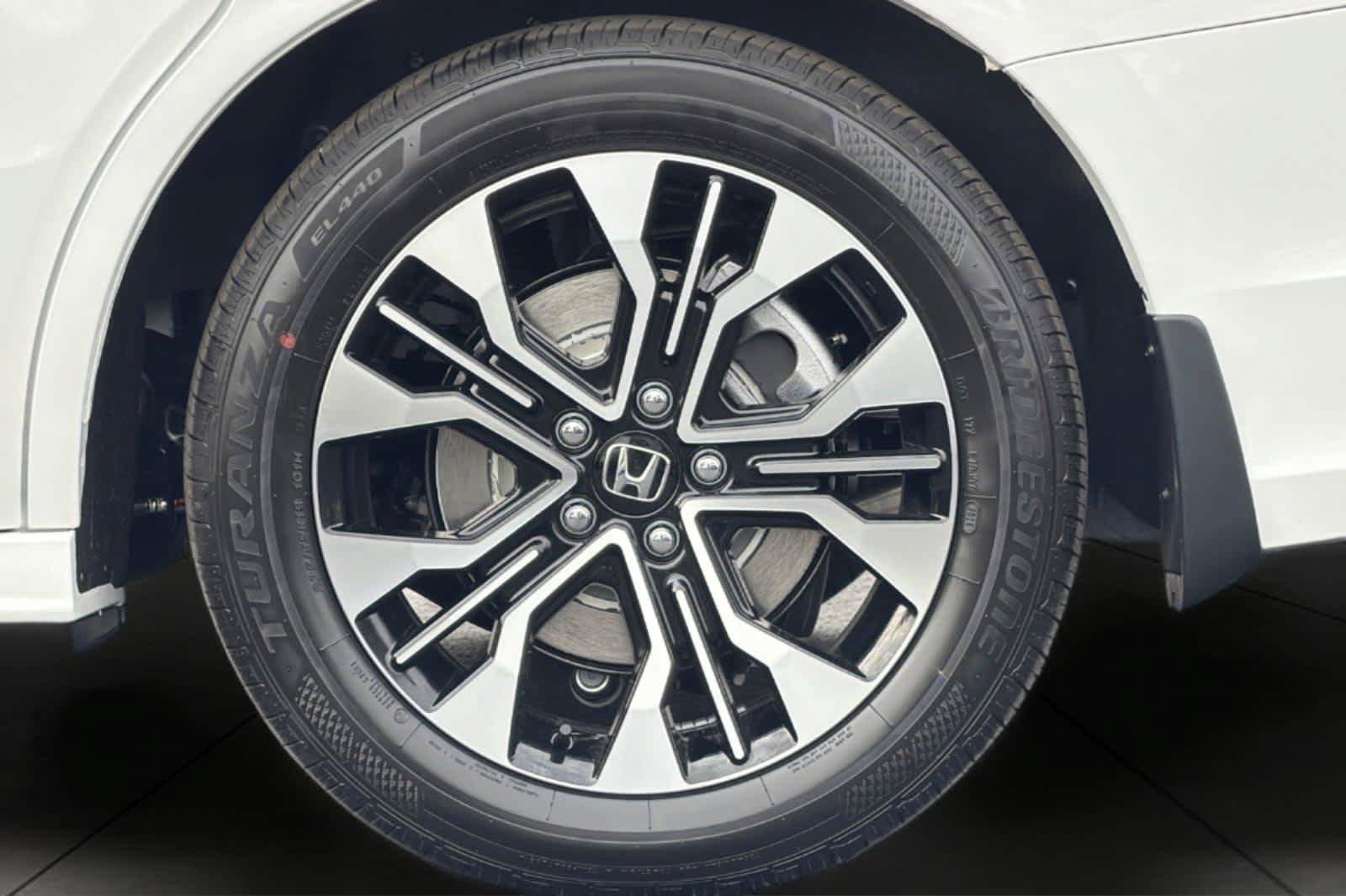 New 2027 Honda Odyssey Elite image 11