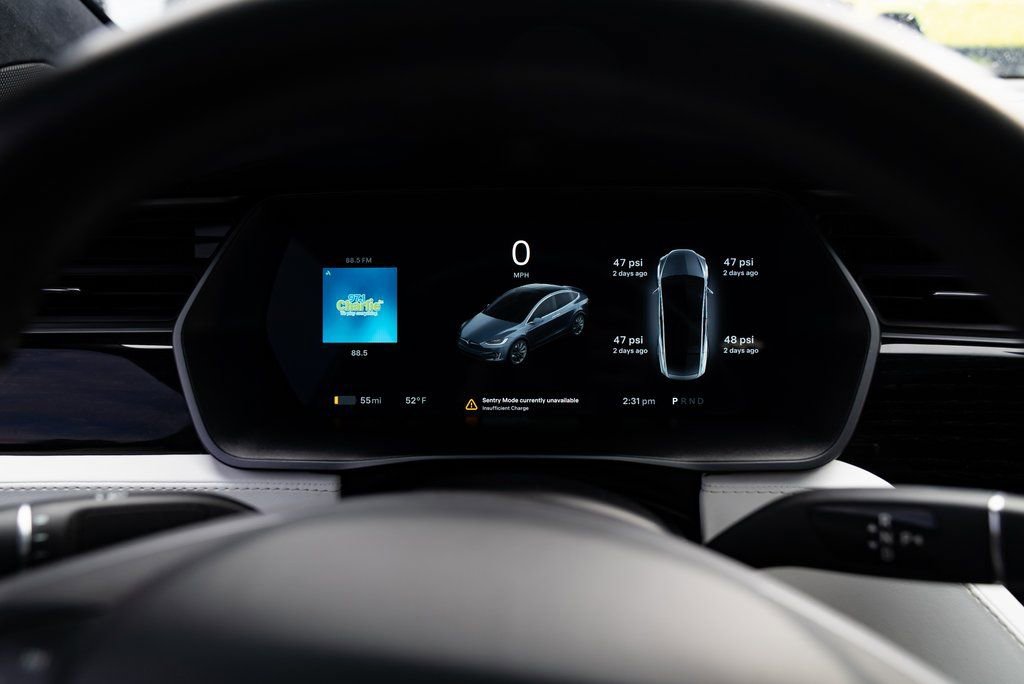 Used 2020 Tesla Model X Long Range image 12