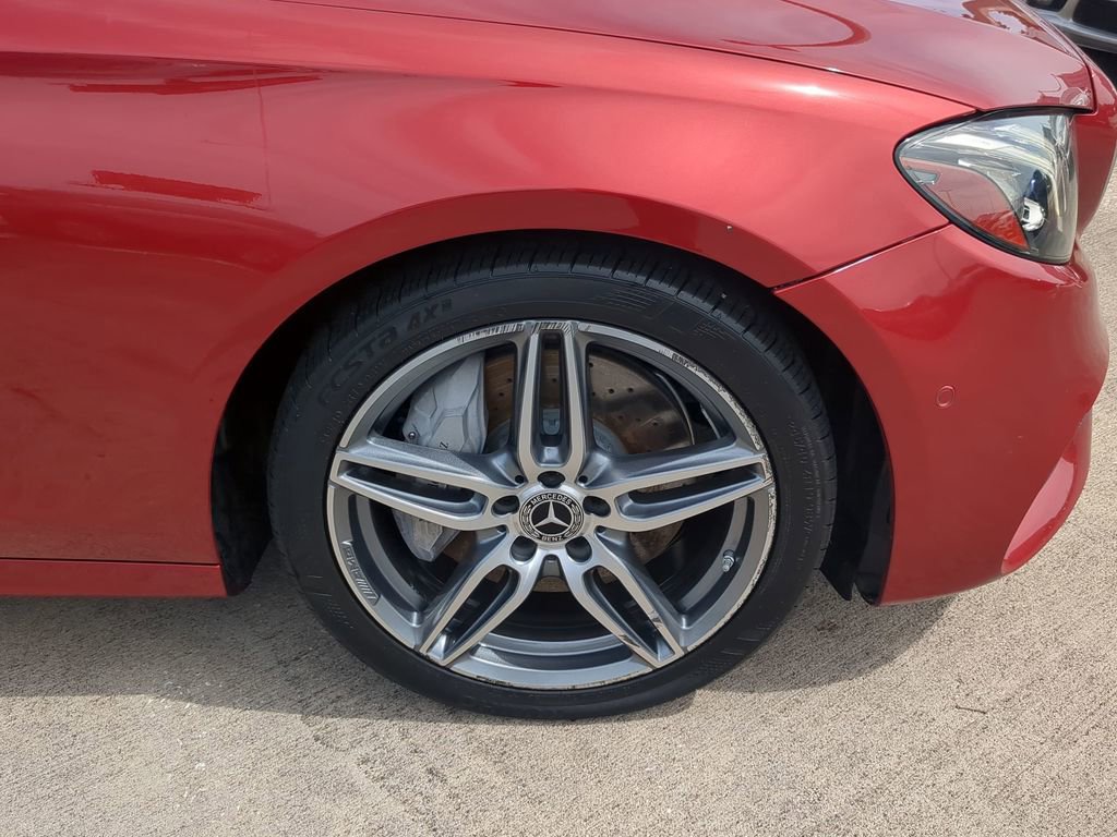 Used 2020 Mercedes-Benz E 350 Sedan image 24