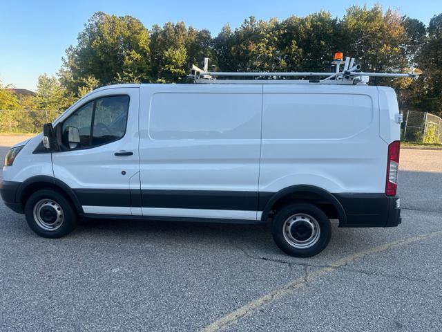 Used 2017 Ford Transit 250 130 Low Roof image 7