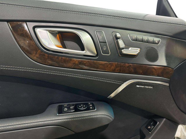 Used 2020 Mercedes-Benz SL 550 image 22