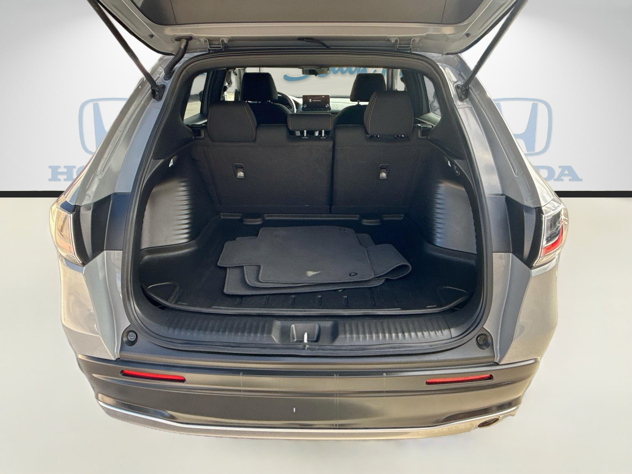 Used 2024 Honda HR-V Sport image 25