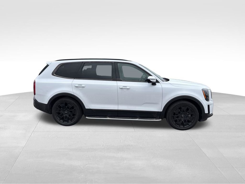 Certified 2022 Kia Telluride SX w/ SX Prestige Package image 6
