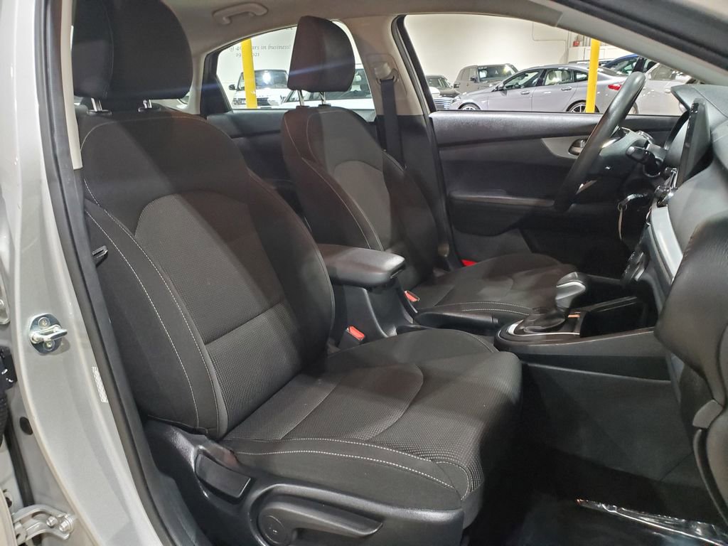Used 2021 Kia Forte LXS image 14
