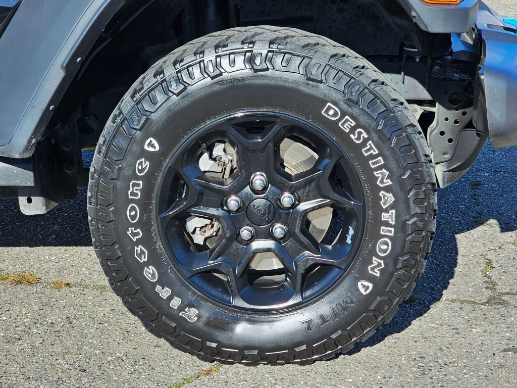 Used 2023 Jeep Wrangler Unlimited w/ Cold Weather Group image 10