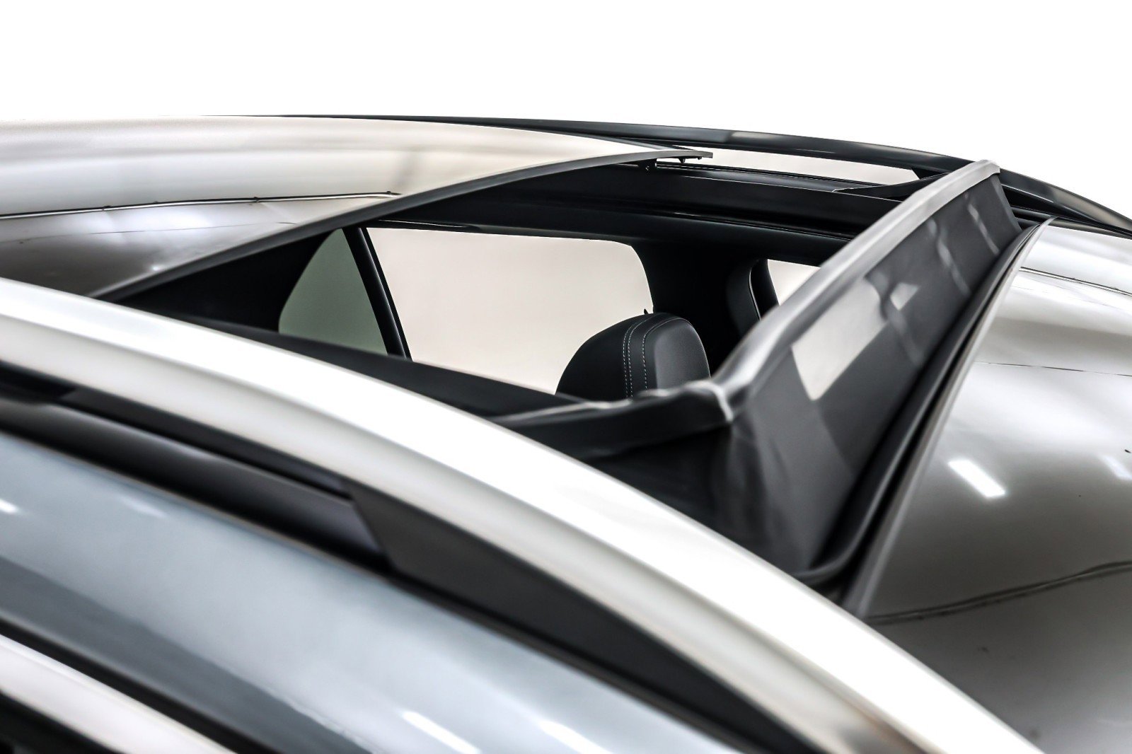 Certified 2023 Mercedes-Benz GLE 350 4MATIC w/ 3rd Row Seat Package image 24