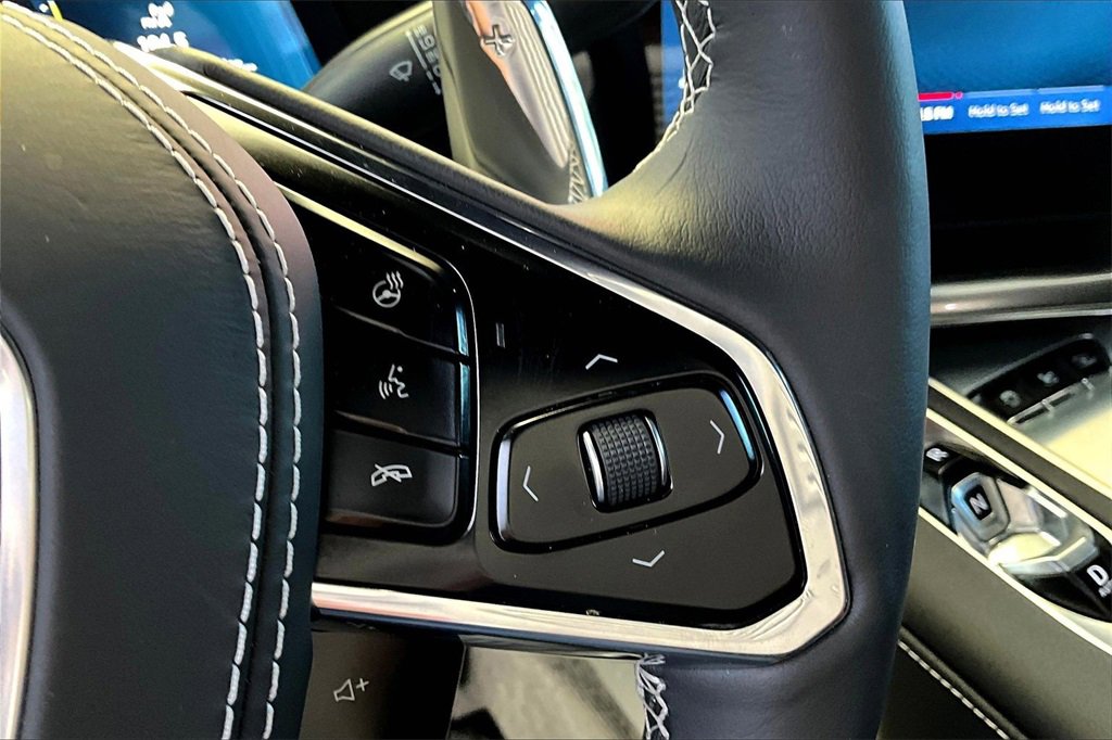 Used 2025 Chevrolet Corvette Stingray Preferred Conv w/ 2LT image 12