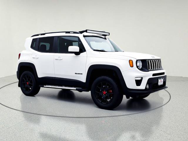 Used 2019 Jeep Renegade Latitude w/ Cold Weather Group image 8