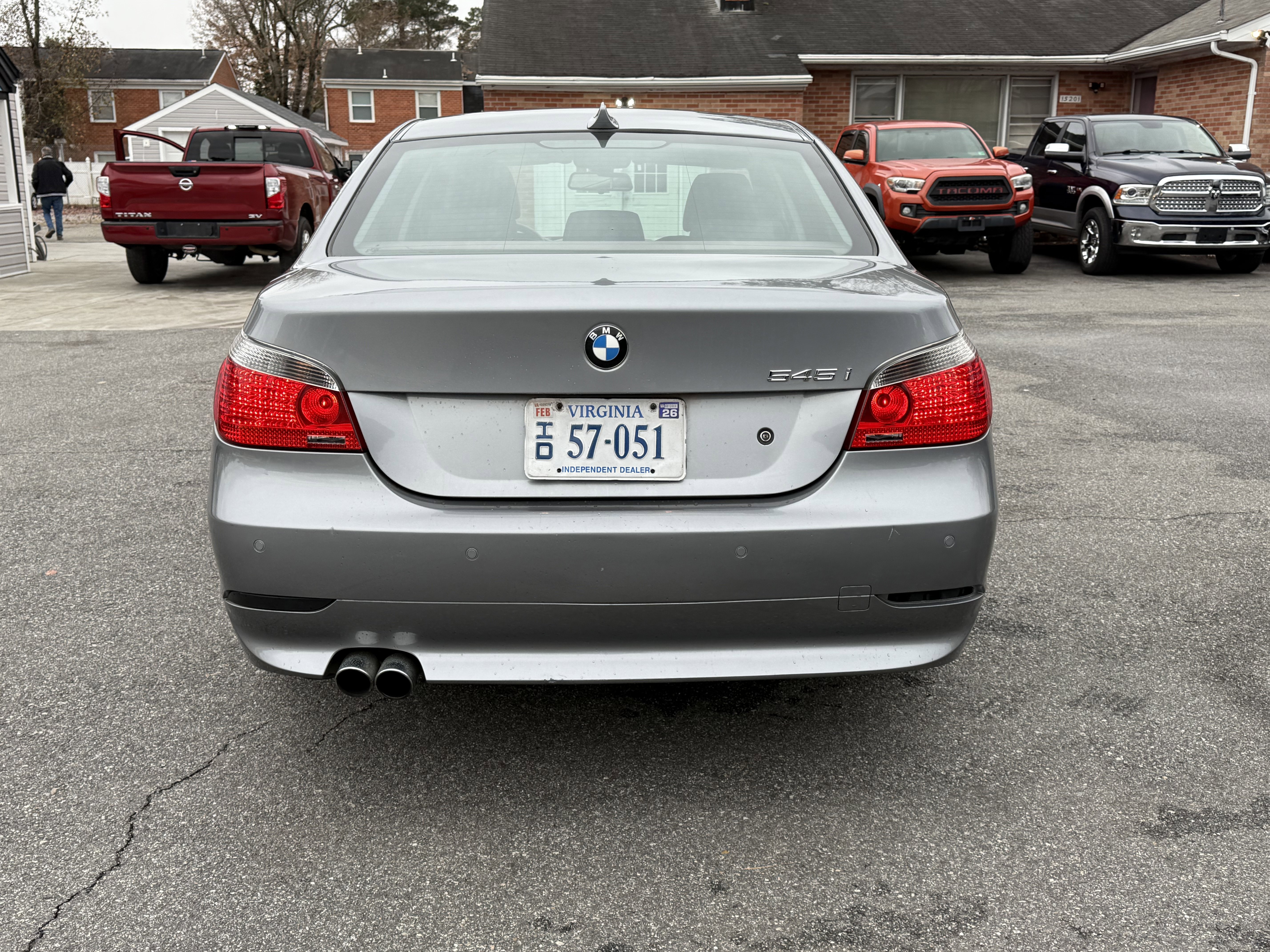 Used 2004 BMW 545i Sedan image 7