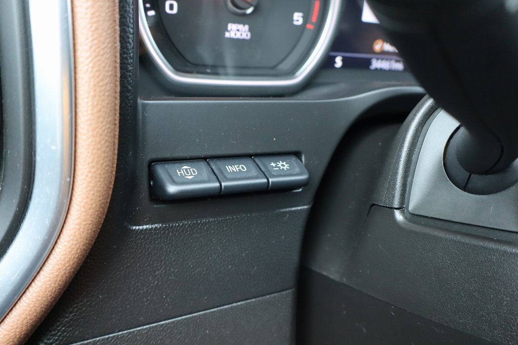 Used 2021 Chevrolet Silverado 3500 High Country w/ Z71 Off-Road Package image 16