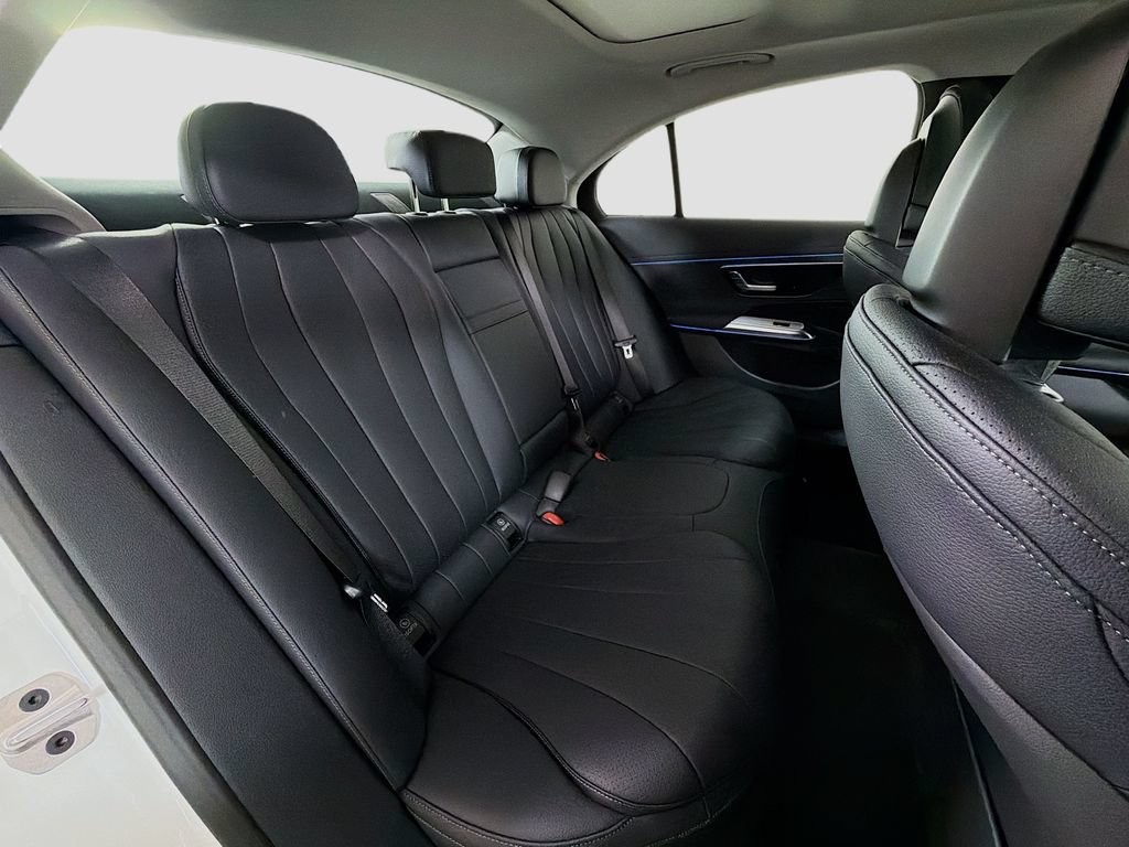 New 2026 Mercedes-Benz E 450 4MATIC Sedan image 29
