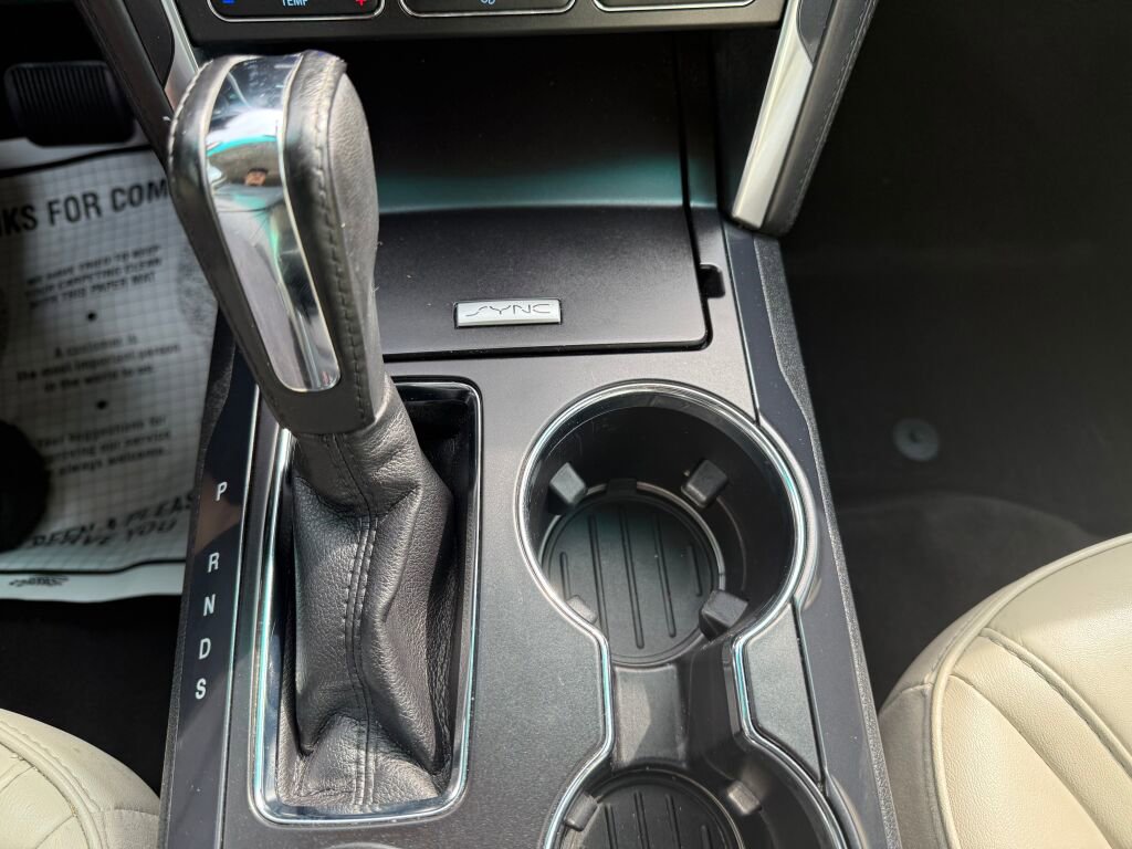 Used 2017 Ford Explorer Platinum image 23