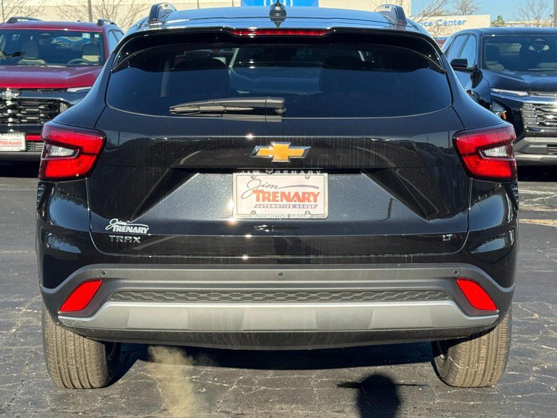 New 2026 Chevrolet Trax LT w/ Driver Confidence Package image 28