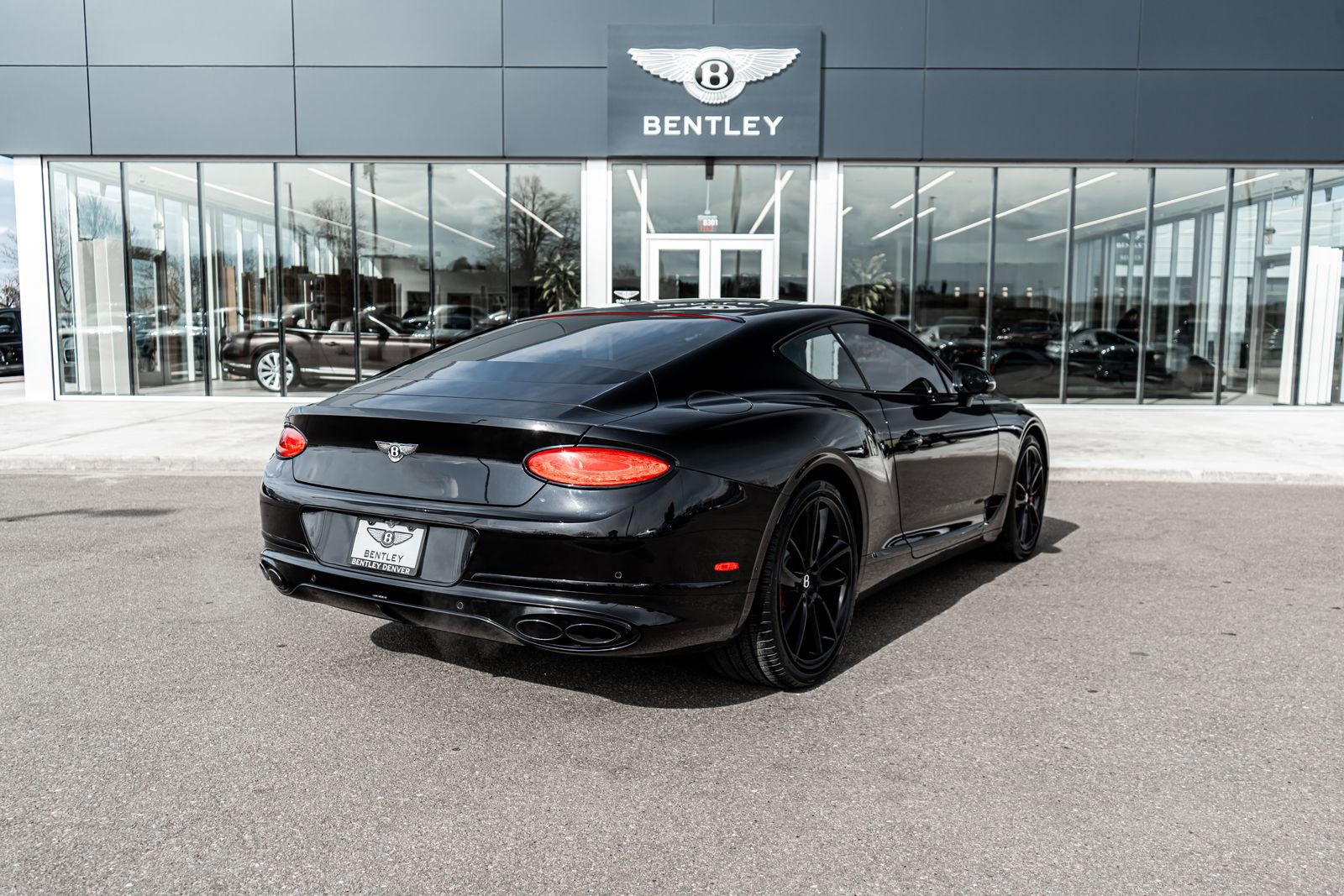 Used 2020 Bentley Continental GT image 3