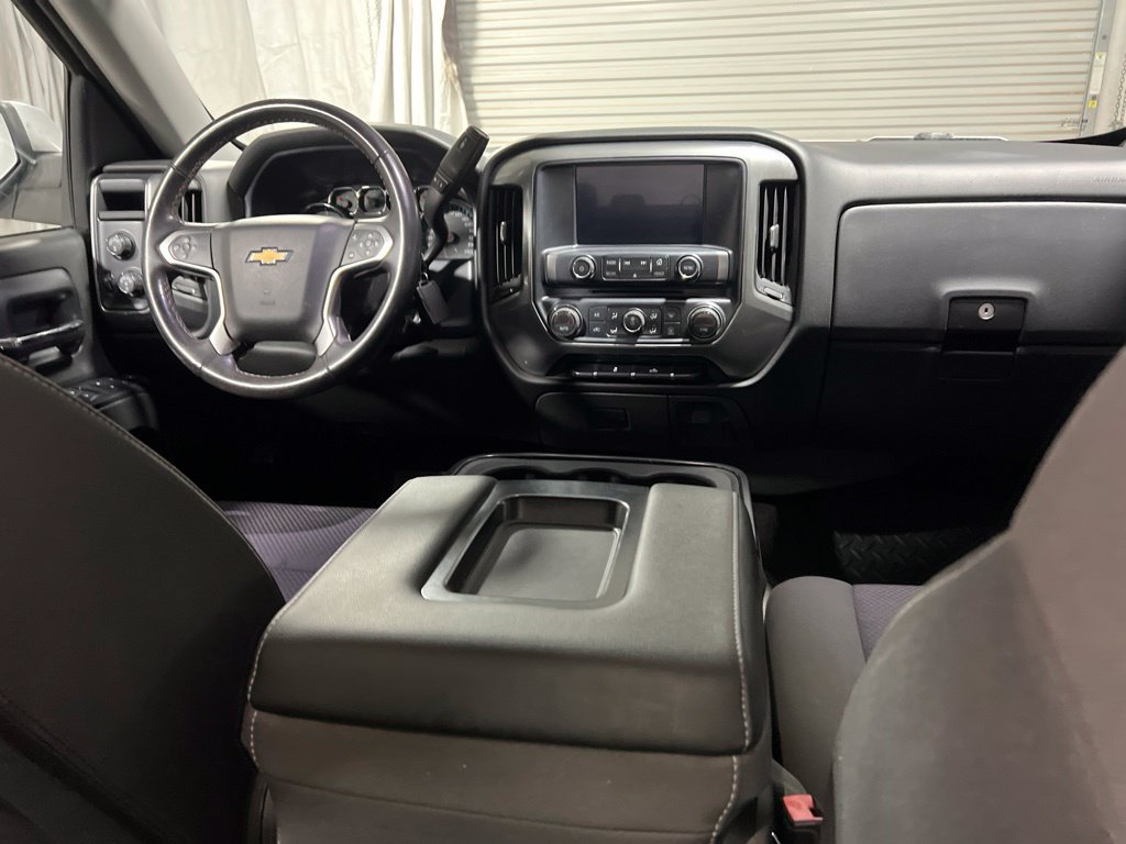 Used 2018 Chevrolet Silverado 1500 LT w/ All Star Edition AWD/4WD image 14