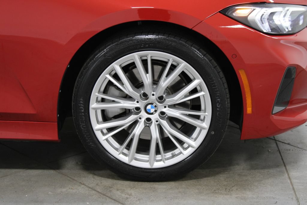 Used 2023 BMW 330i Sedan w/ Premium Package RWD image 12