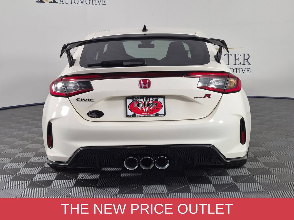 Used 2025 Honda Civic Type R image 6