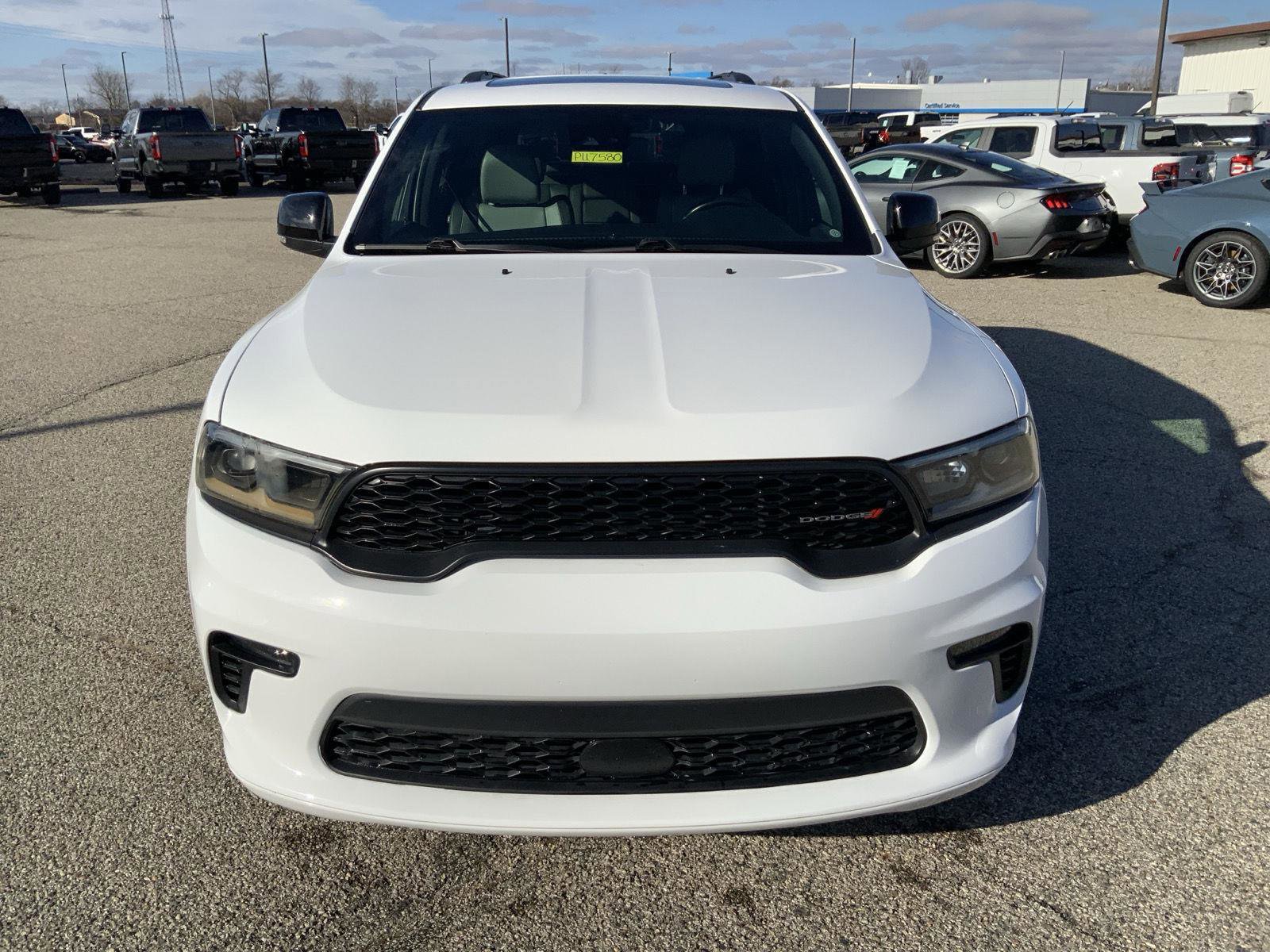 Used 2023 Dodge Durango GT image 3