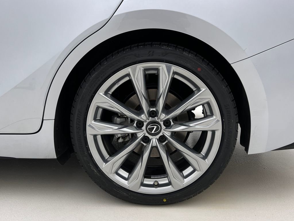 Certified 2022 Lexus IS 350 F Sport image 26