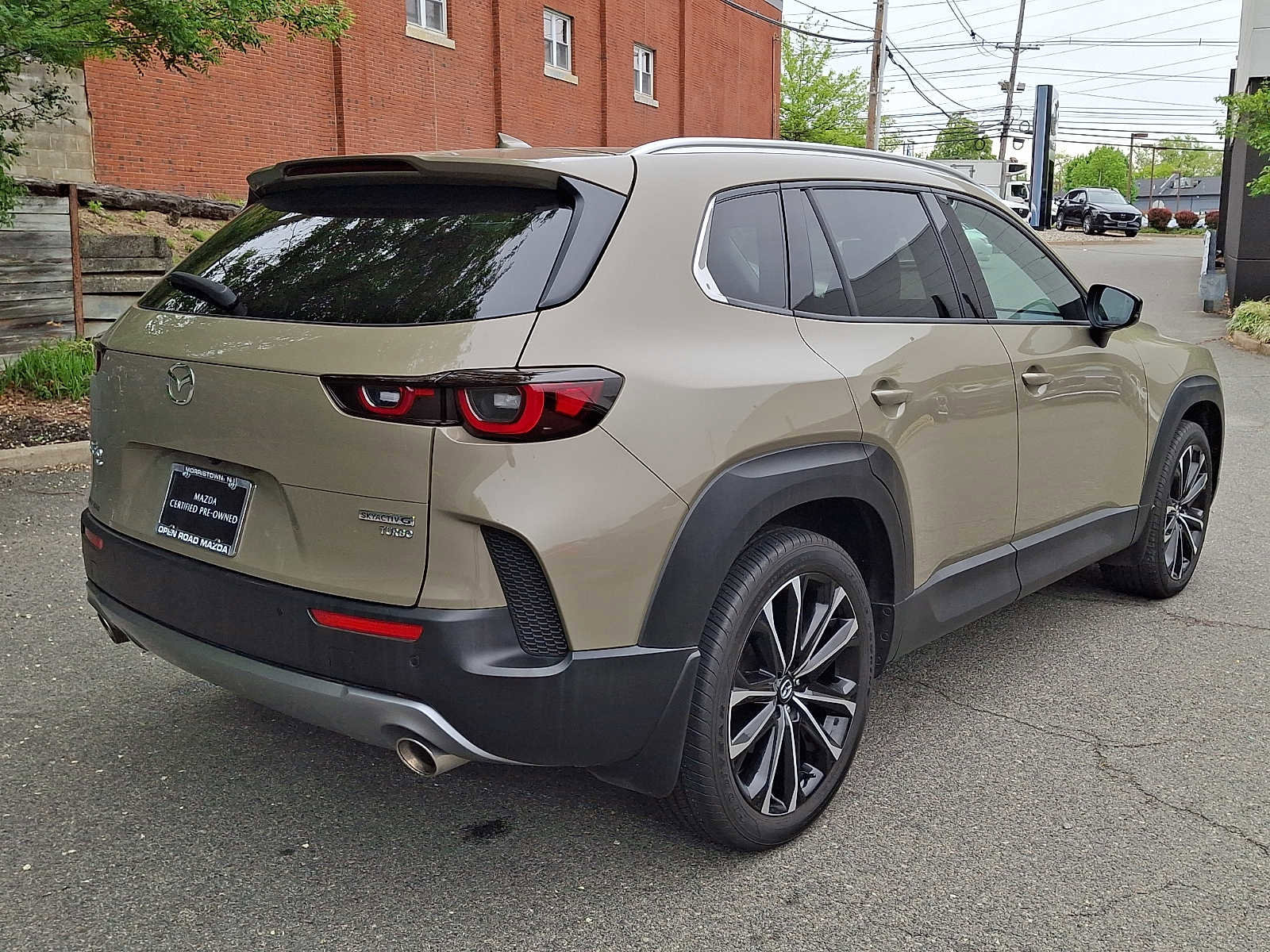 Certified 2024 MAZDA CX-50 2.5 Turbo w/ Cargo Package AWD/4WD image 4
