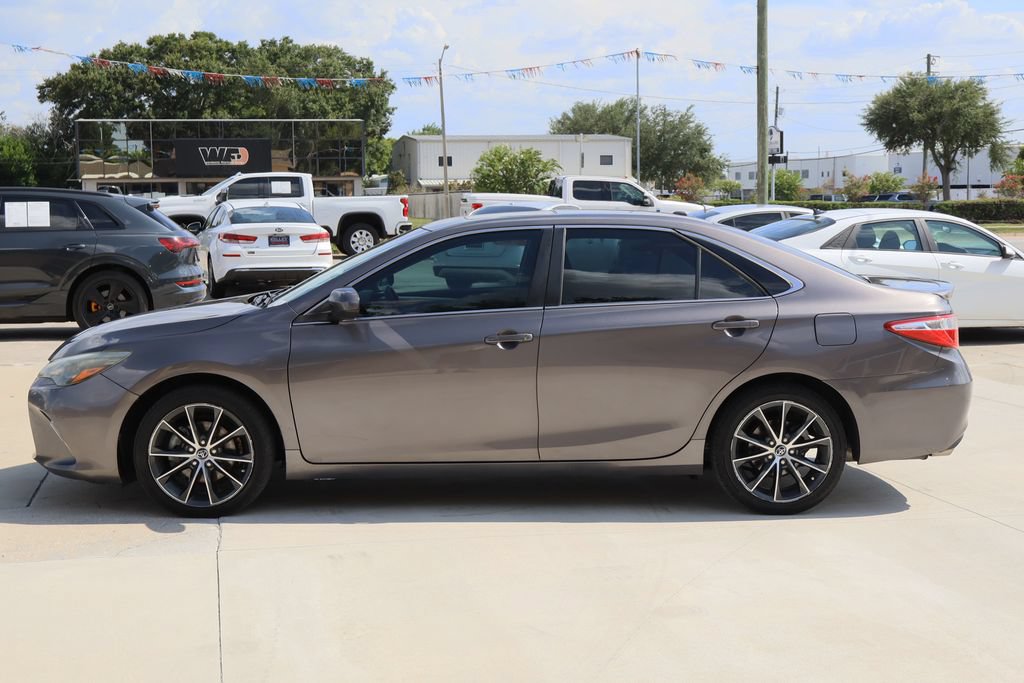 Used 2016 Toyota Camry XSE w/ Advanced Technology Package FWD image 6