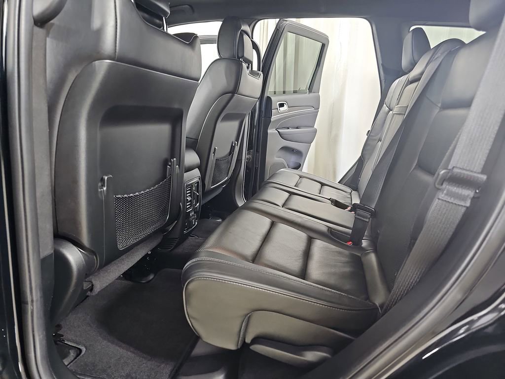 Used 2018 Jeep Grand Cherokee Overland image 17