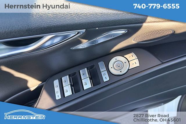 Used 2023 Genesis G80 2.5T AWD/4WD image 12