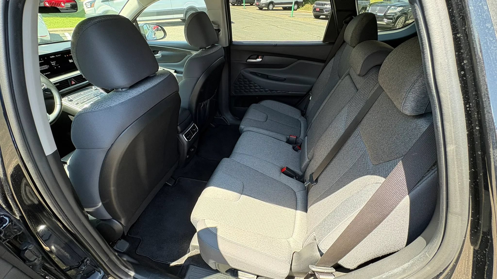 Used 2023 Hyundai Santa Fe Blue AWD/4WD image 29
