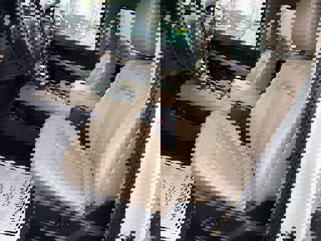 Used 2023 Ford Expedition Max Limited image 8