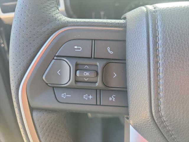 Certified 2025 Toyota Tacoma SR5 image 25