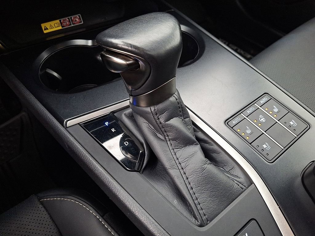 Used 2023 Lexus UX 250h AWD w/ Premium Package image 16