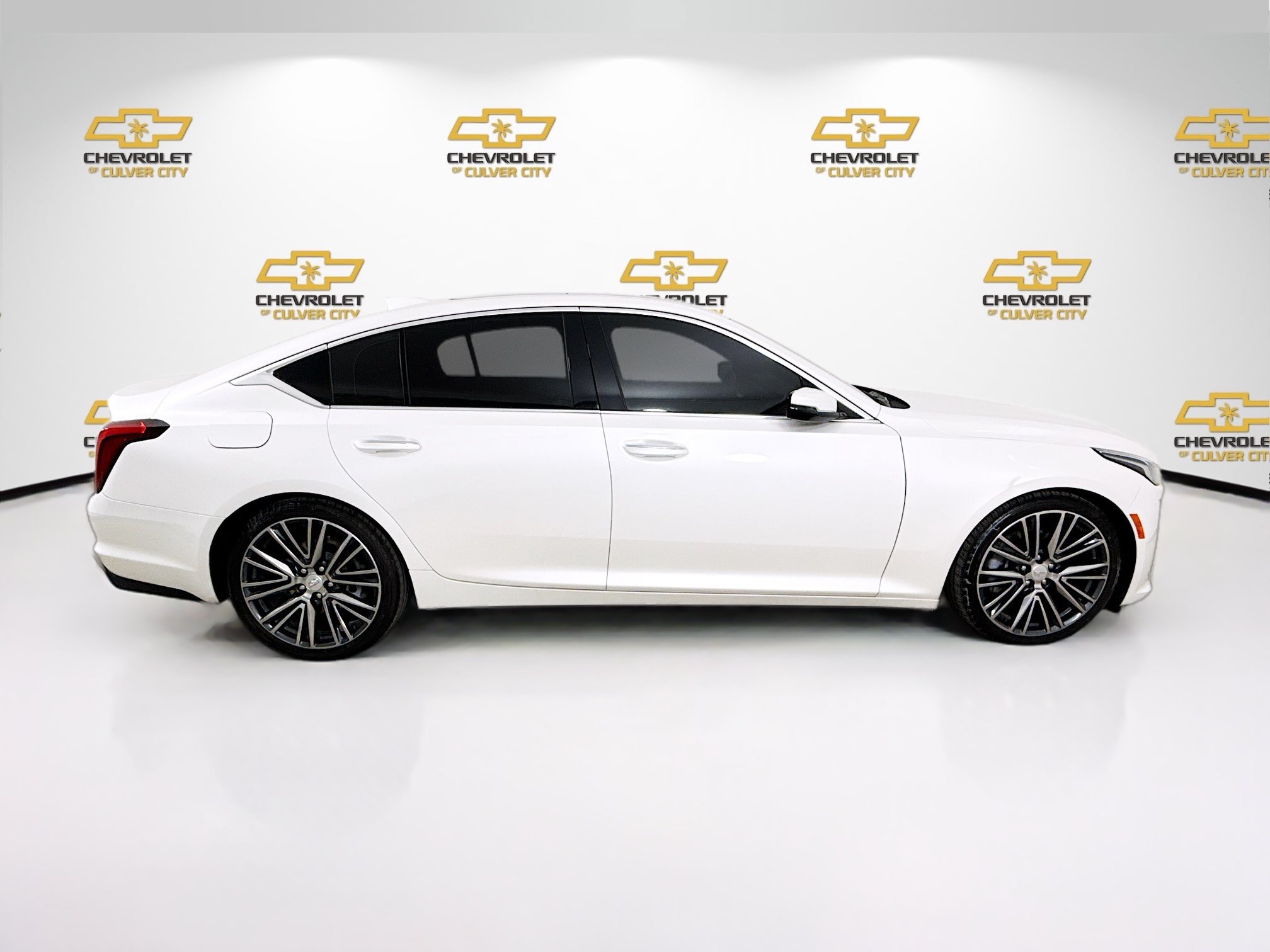 Used 2023 Cadillac CT5 Premium Luxury RWD image 9