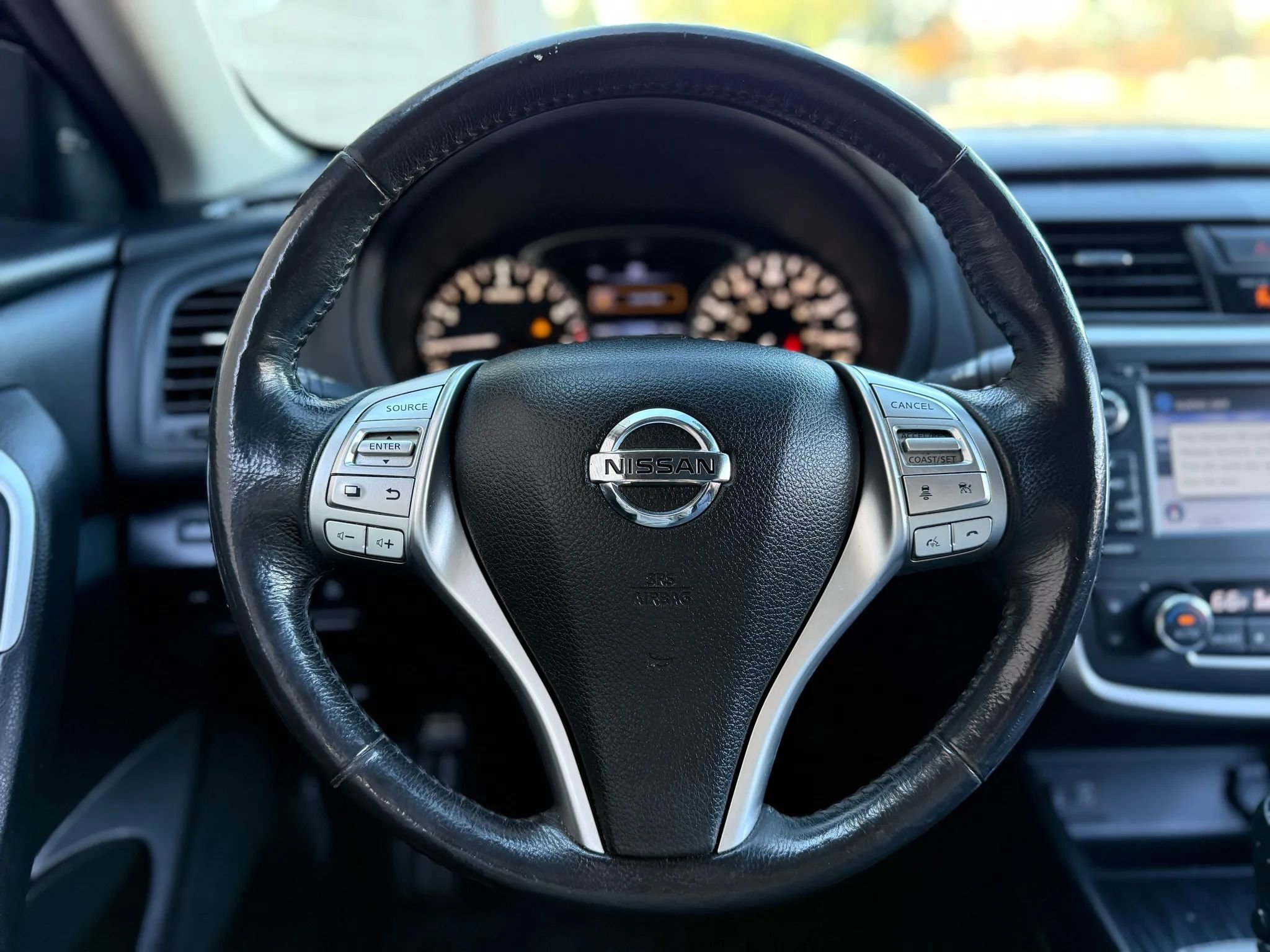 Used 2017 Nissan Altima 2.5 SL w/ 2.5 Technology Package FWD image 23