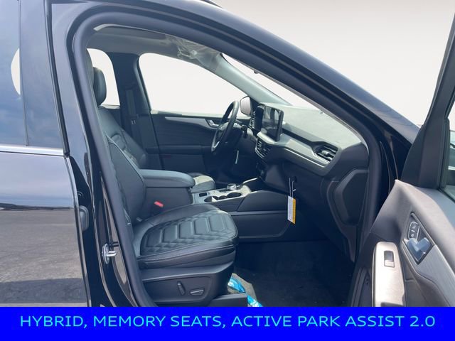 New 2024 Ford Escape SE w/ PHEV Premium Package image 17