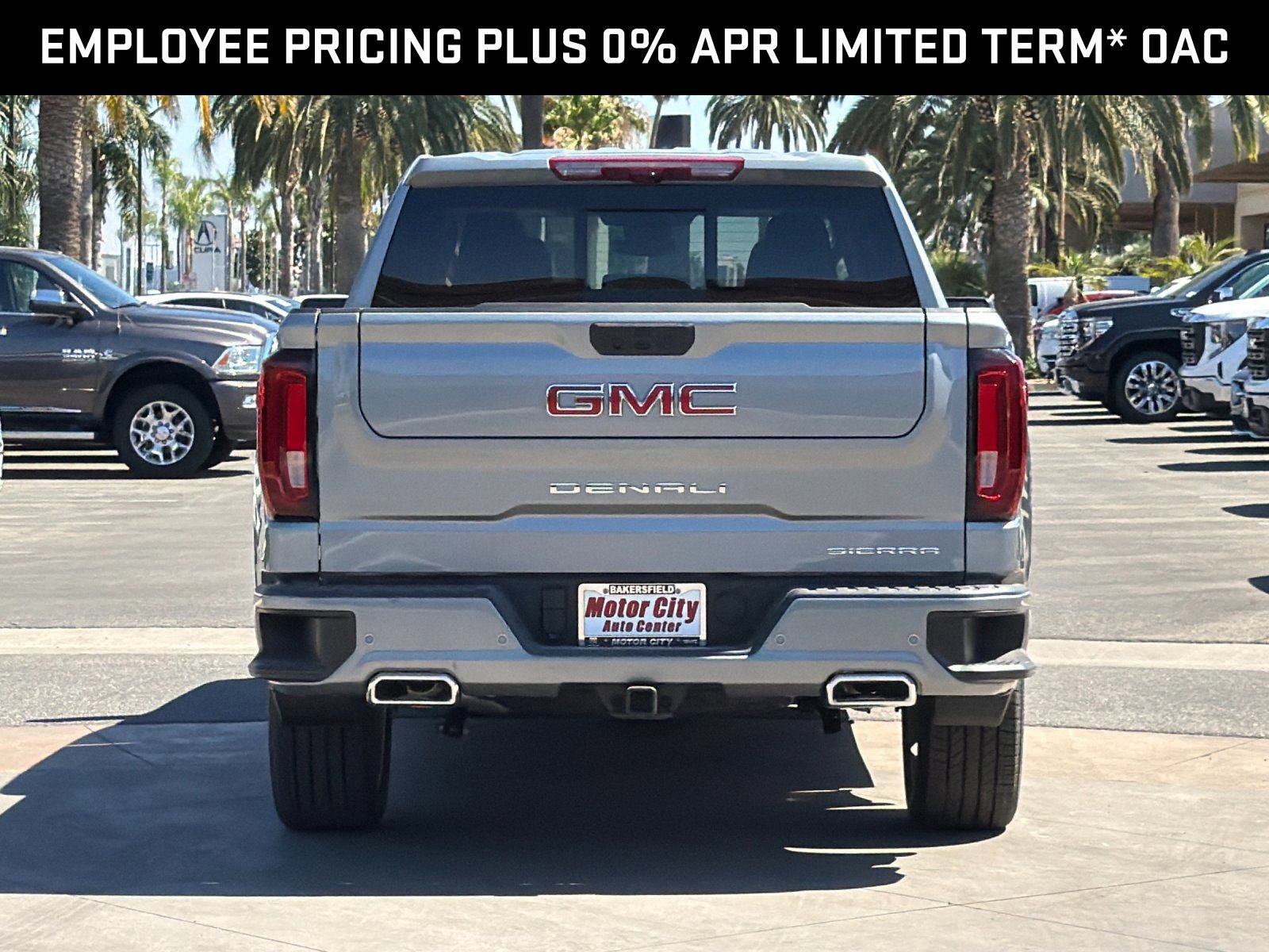 New 2026 GMC Sierra 1500 Denali w/ Denali Reserve Package AWD/4WD image 5
