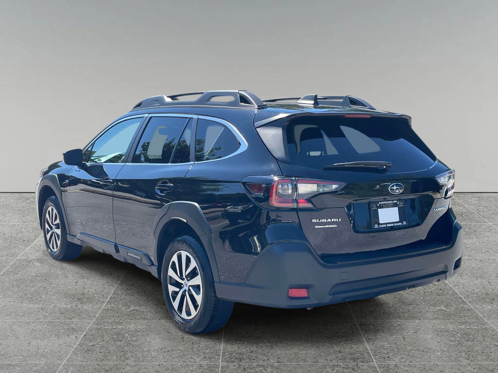 Used 2024 Subaru Outback Premium AWD/4WD image 3