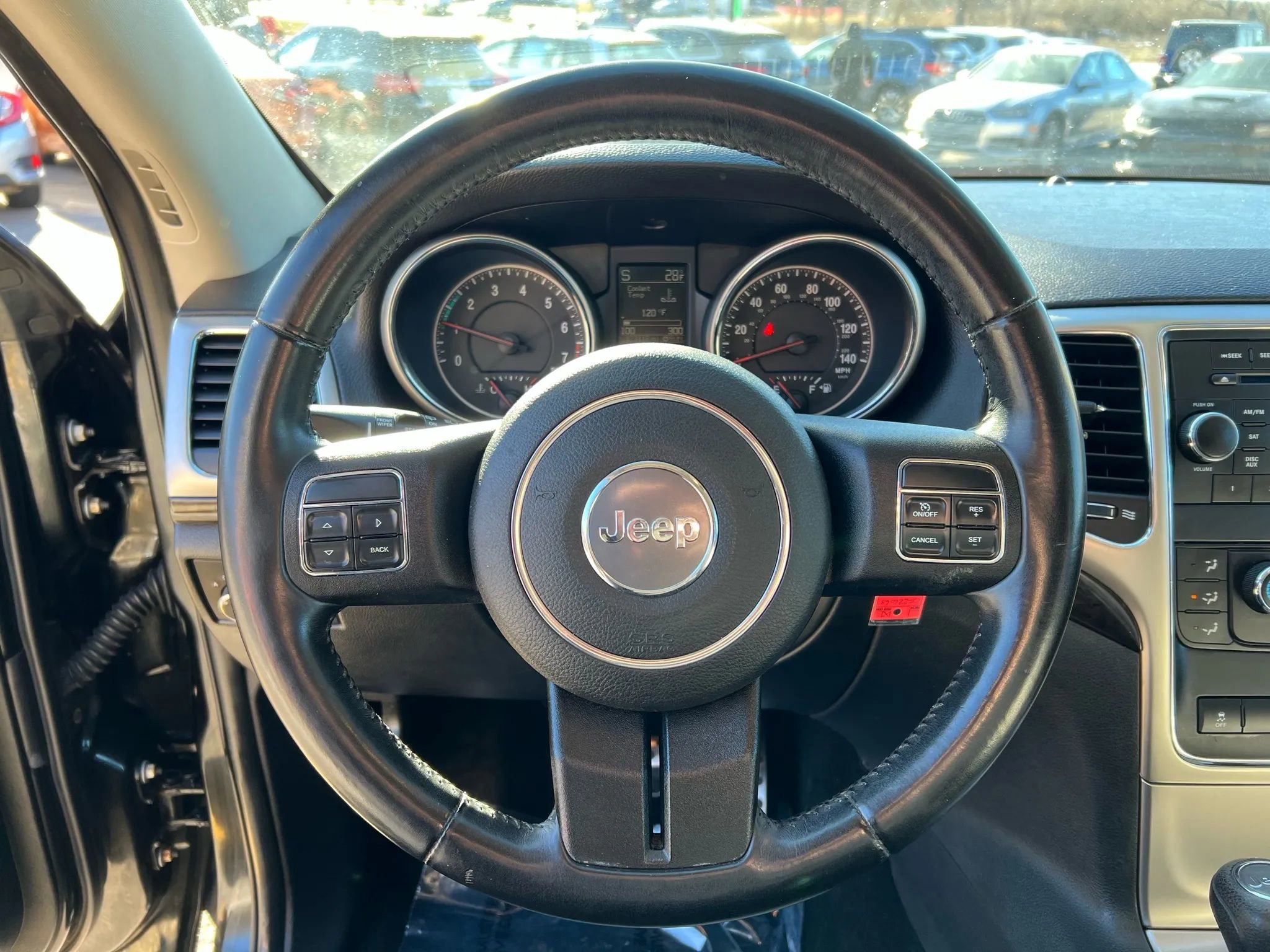 Used 2012 Jeep Grand Cherokee Laredo w/ Laredo E Group image 15