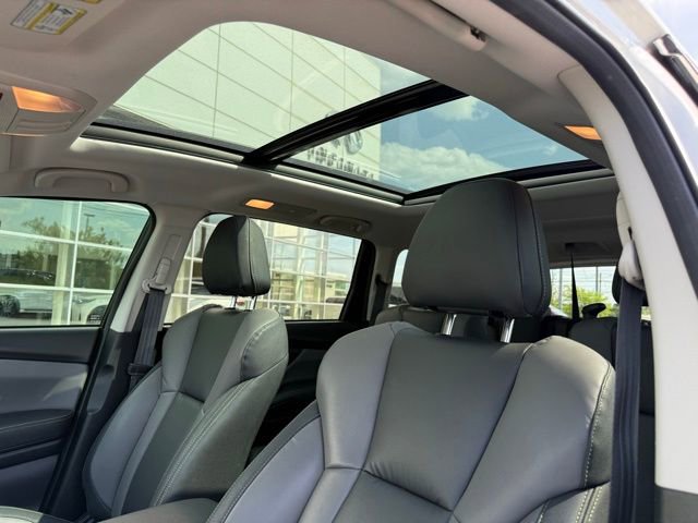 Used 2023 Subaru Ascent Onyx Edition Limited AWD/4WD image 2