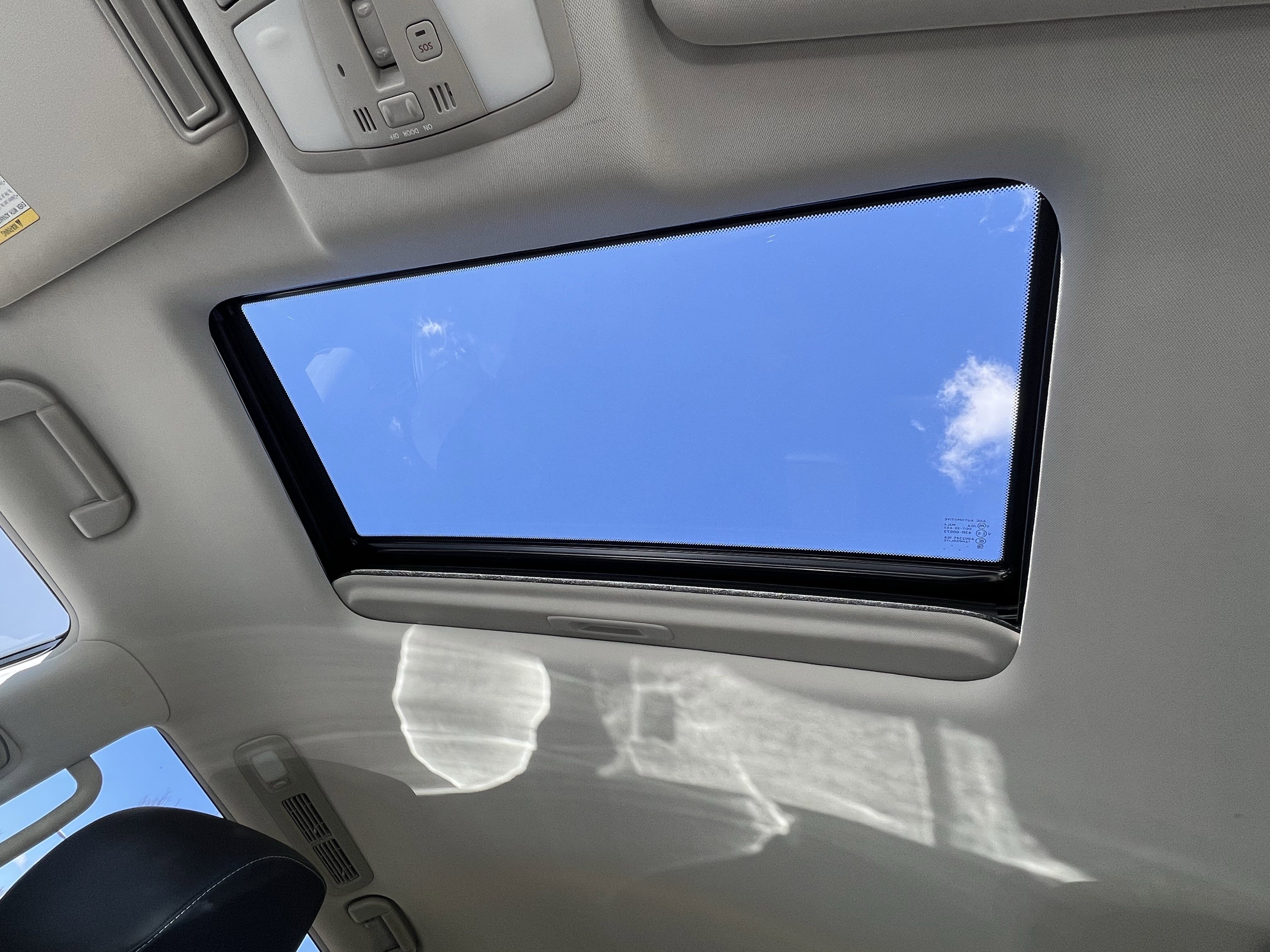 Used 2016 INFINITI QX80 2WD w/ Driver's Assistance Package image 28