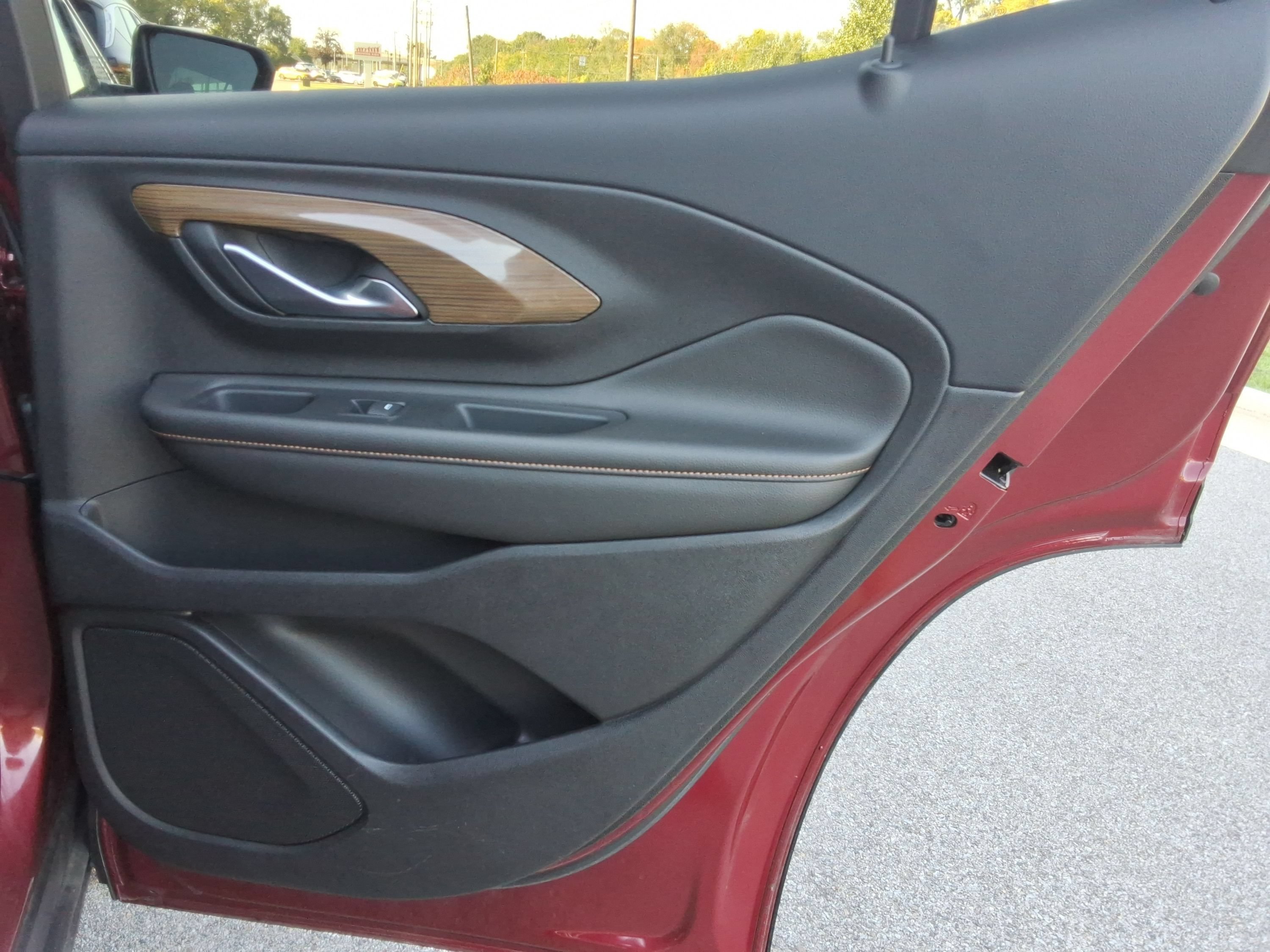 Used 2019 GMC Terrain SLE w/ Driver Convenience Package FWD image 38