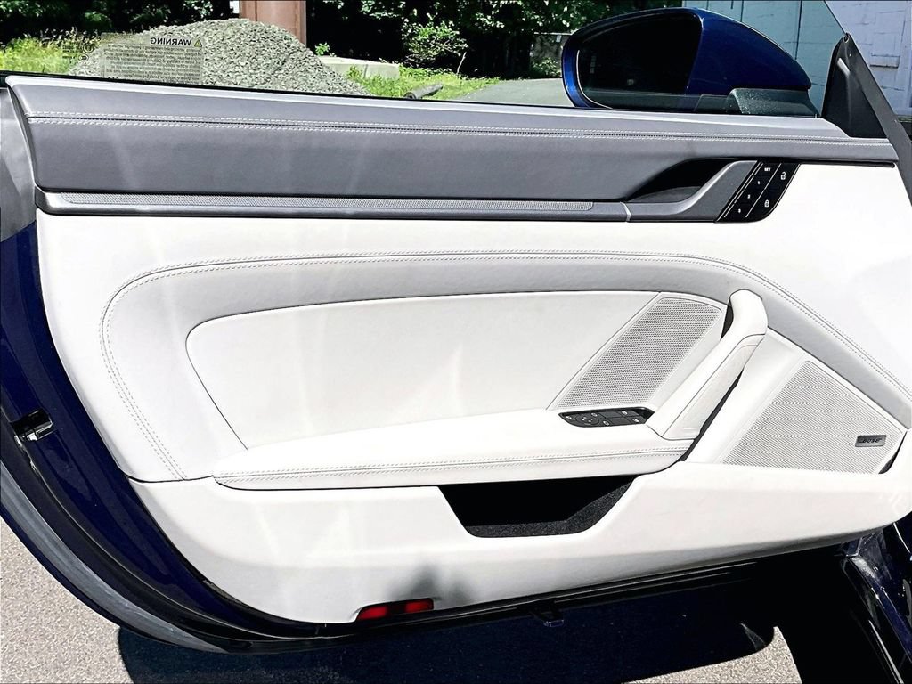 Certified 2024 Porsche 911 Carrera RWD image 28