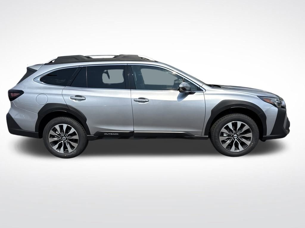 New 2025 Subaru Outback Touring image 8