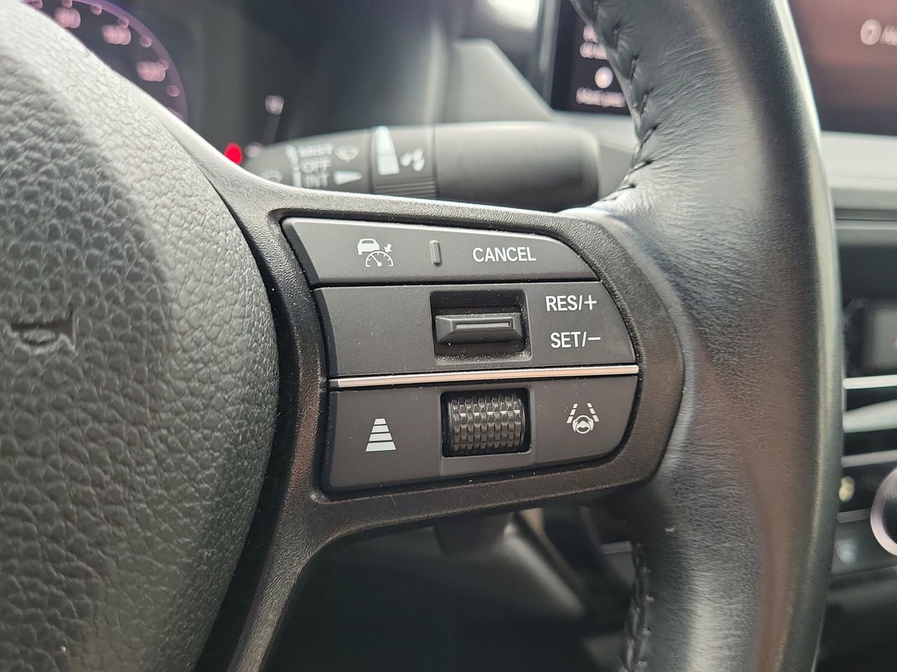 Used 2024 Honda Accord Sport image 32