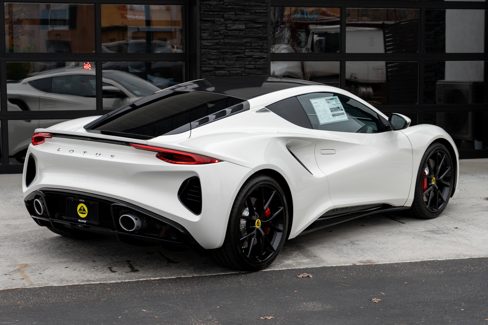 Used 2024 Lotus Emira First Edition image 10