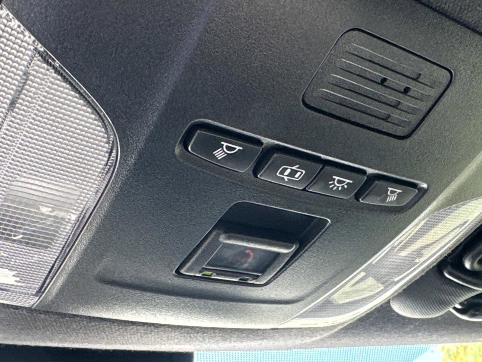 Used 2021 Toyota Corolla SE w/ Protection Package (TMS) image 27