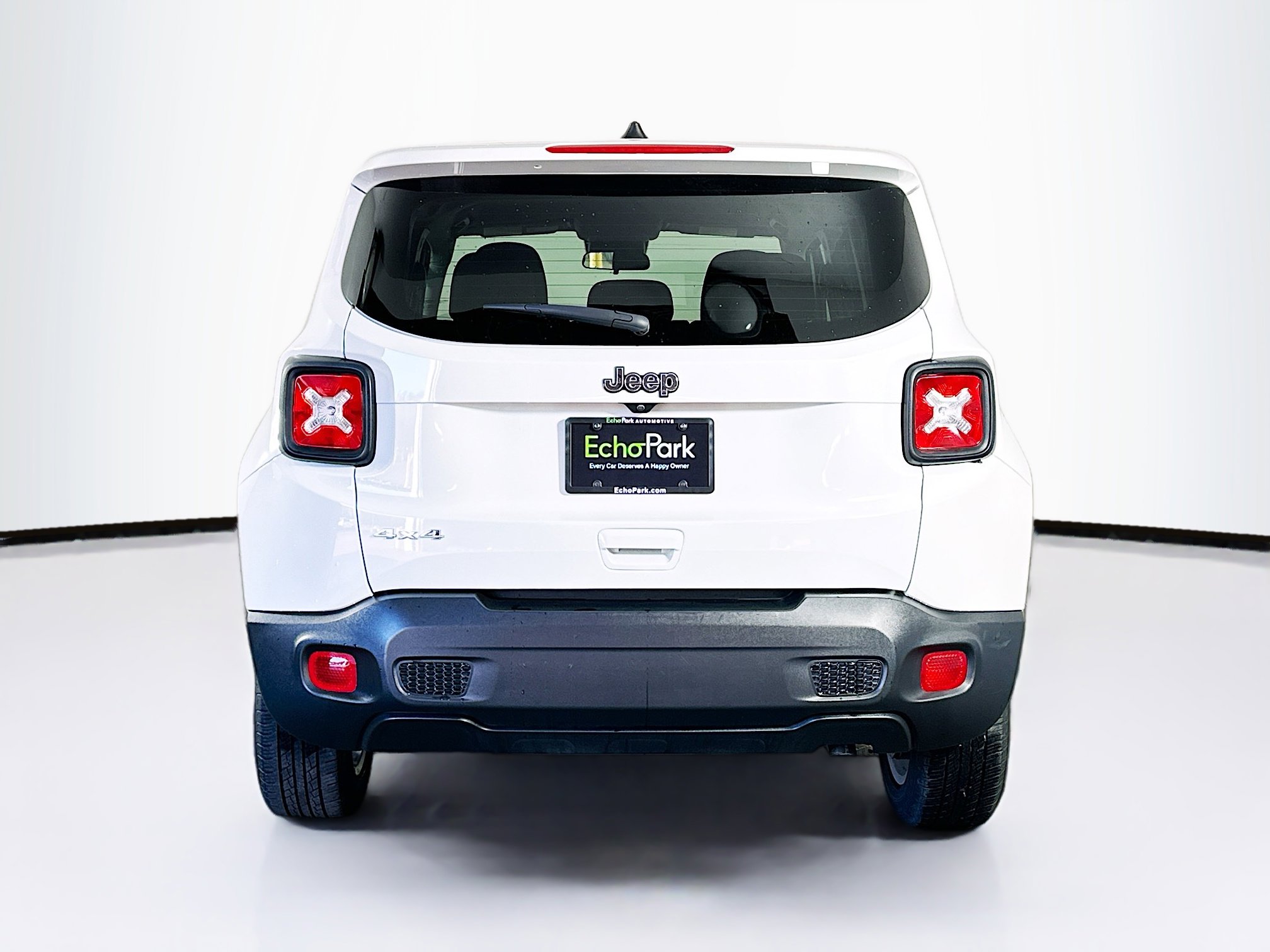 Used 2023 Jeep Renegade Latitude image 7