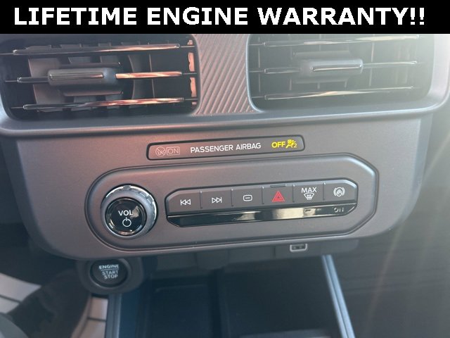 New 2025 Ford Maverick XLT w/ XLT Luxury Package image 26