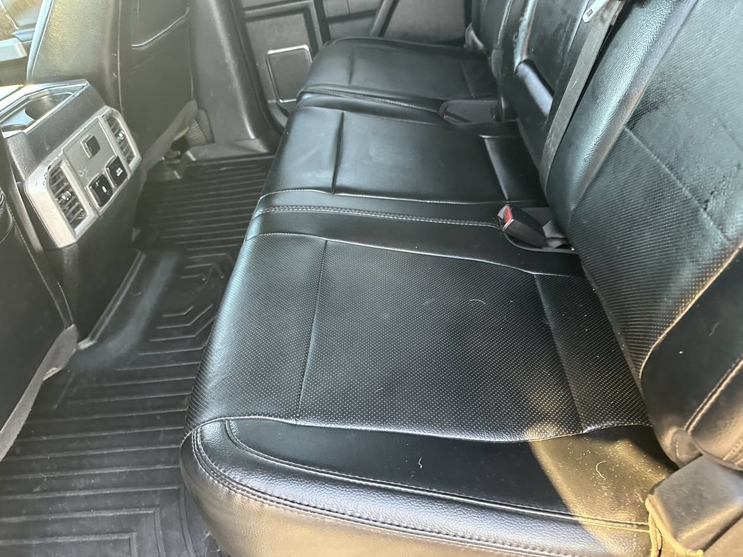 Used 2018 Ford F250 Lariat w/ Lariat Value Package AWD/4WD image 29