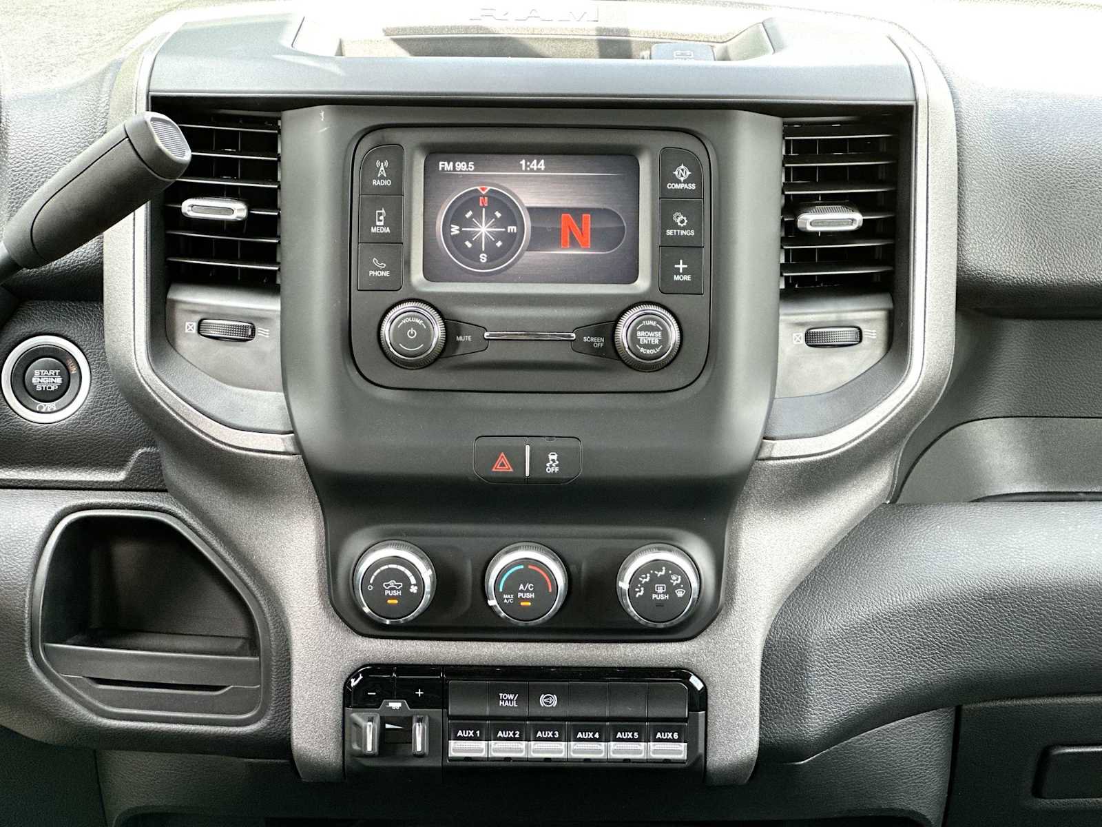 Used 2024 RAM 3500 Tradesman w/ Chrome Appearance Group image 26