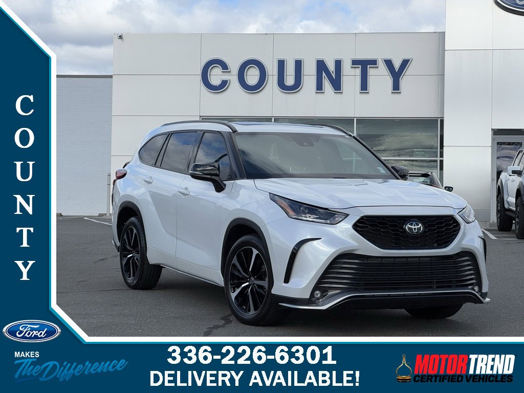 Used 2022 Toyota Highlander XSE